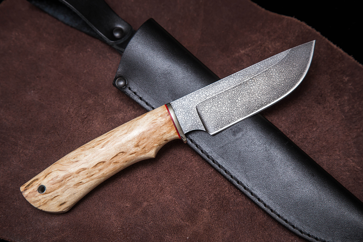 Фото ножа Охотник — 210, сталь хв5, притин мельхиор, стабилизированная карельская береза превью - 4