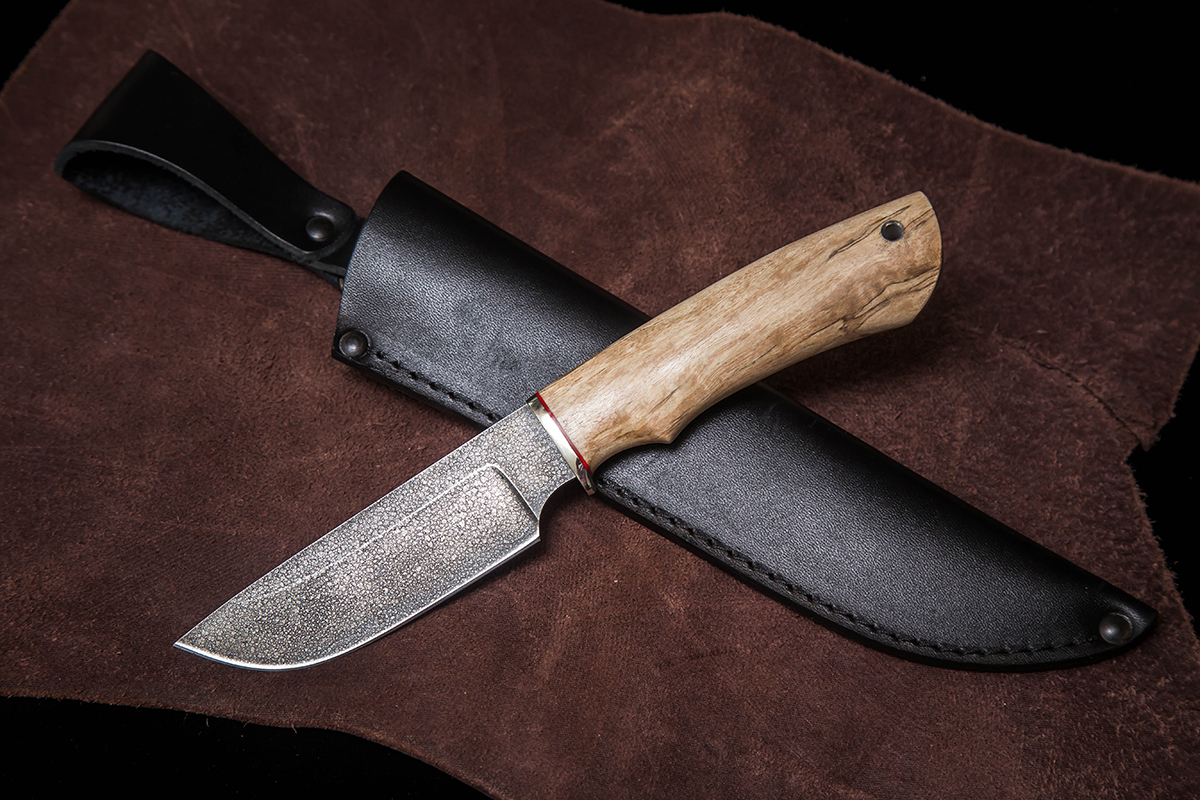 Фото ножа Охотник — 210, сталь хв5, притин мельхиор, стабилизированная карельская береза превью - 1