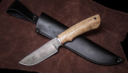 Фото ножа Охотник — 210, сталь хв5, притин мельхиор, стабилизированная карельская береза